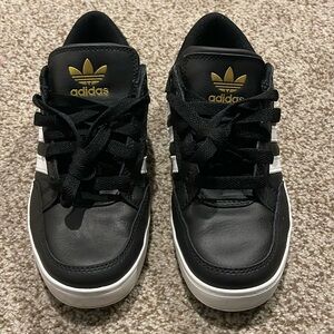 Black & White Adidas UNISEX shoes